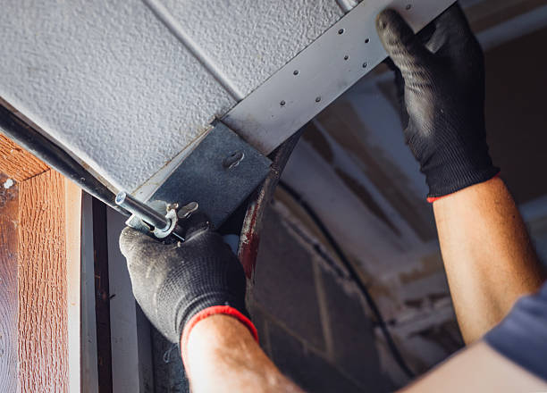 Reliable Garage Door contractor in Simi Valley, CA by Garage Doors Repair Pro